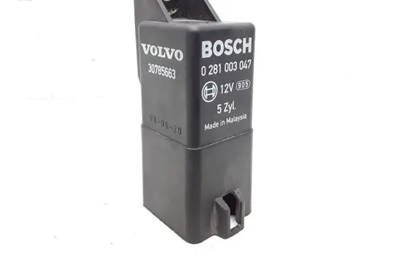 Glow plug pre-heat relay