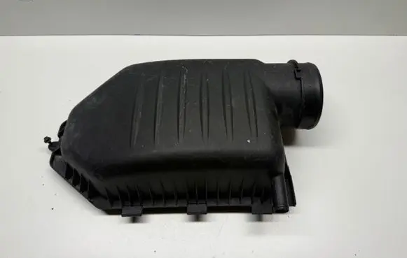 Dodge Charger Air filter box cover 511557 511556 4861743AD