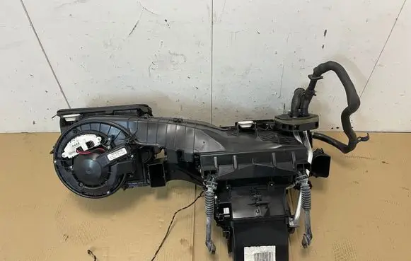 Mercedes-Benz GL X166 Interior heater climate box assembly T1015113G W166LHD