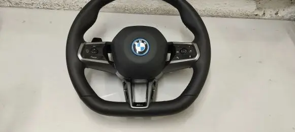BMW i5 G60 Steering wheel 4691490 5a84cc2