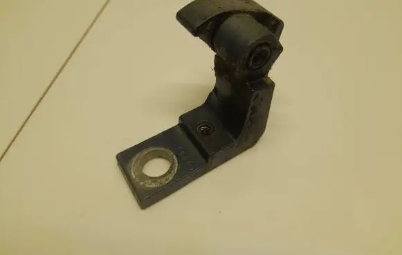 Audi A3 S3 A3 Sportback 8P Rear door lower hinge A046573