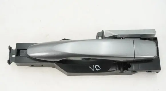 Nissan Qashqai Front door exterior handle 8061122134