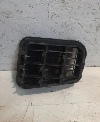 KIA Ceed Quarter panel pressure vent 975122F200