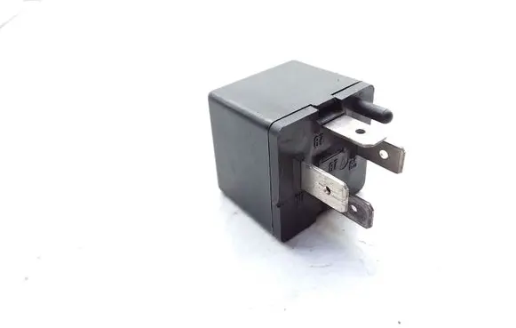 Chrysler Voyager Other relay 5234471 831593323