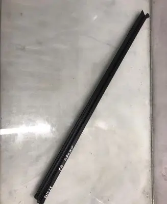 Seat Arona Rubber seal front coupe door window 6f0837471