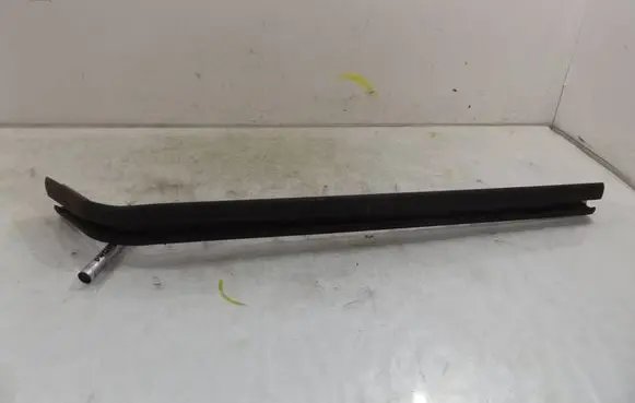 Nissan NV200 Front door window/glass (coupe) 