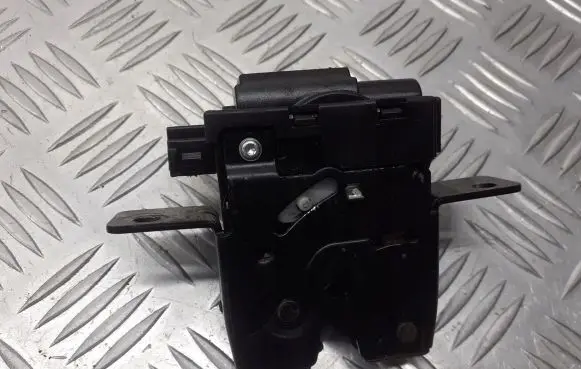Renault Megane II Tailgate/trunk/boot lock/catch/latch