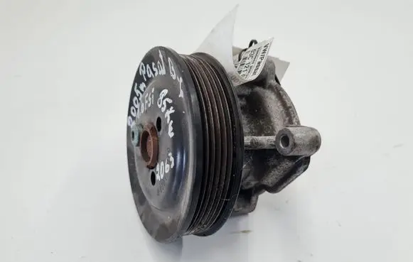 Volkswagen PASSAT B6 Water pump 03C121005S 03C121005