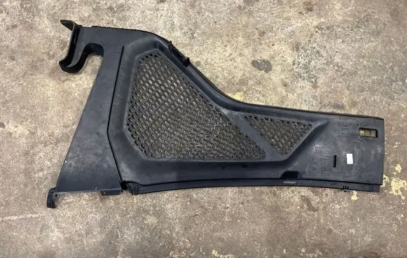 Wiper trim
