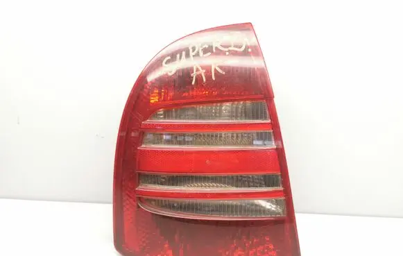 Skoda Superb B5 (3U) Rear/tail lights ZSB3U5945096
