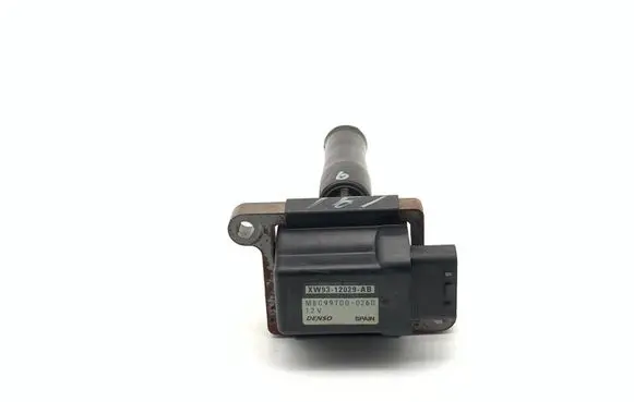 High voltage ignition coil