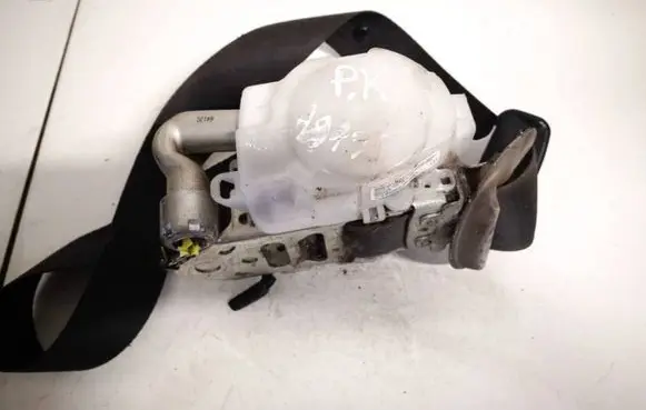 Lexus IS 220D-250-350 Front seatbelt 7m8750p 7m8750-p