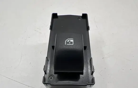 KIA Sportage Electric window control switch 93581R2200