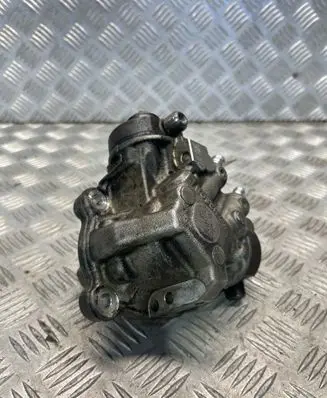Audi A6 S6 C7 4G Fuel injection high pressure pump 059130755CB 0445010677