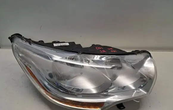 Citroen DS4 Headlight/headlamp 9674903680