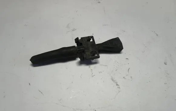 Opel Astra H Windshield washer spray nozzle 9221637