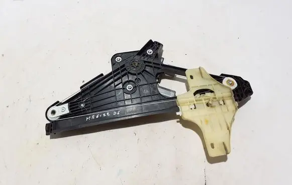 Renault Megane E-Tech Rear window lifting mechanism without motor 827201804R