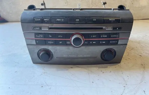 Mazda 3 I Radio/CD/DVD/GPS head unit
