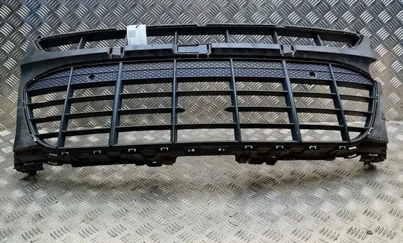 Porsche Macan (95B) Front grill 95B807683J