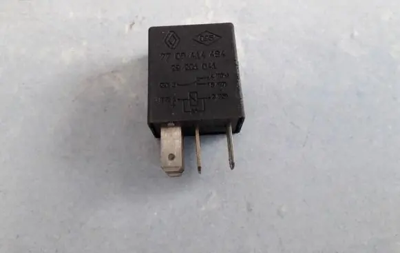 Renault Megane I Other relay 7700414484