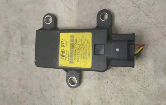 KIA Optima ESP acceleration yaw rate sensor 01059902 BG6810G320 956902T250