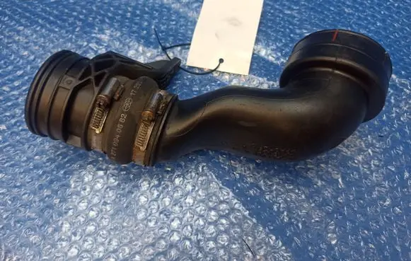 Mercedes-Benz C W203 Intercooler hose/pipe A2710901437 A2710940682