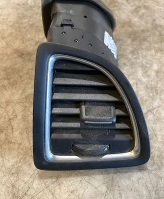 Opel Cascada Dashboard side air vent grill/cover trim 522040591 13417619 13417317