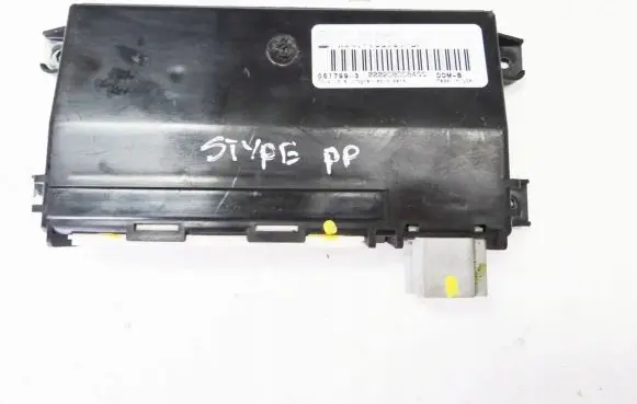 Jaguar S-Type Door central lock control unit/module XW4713C791BF