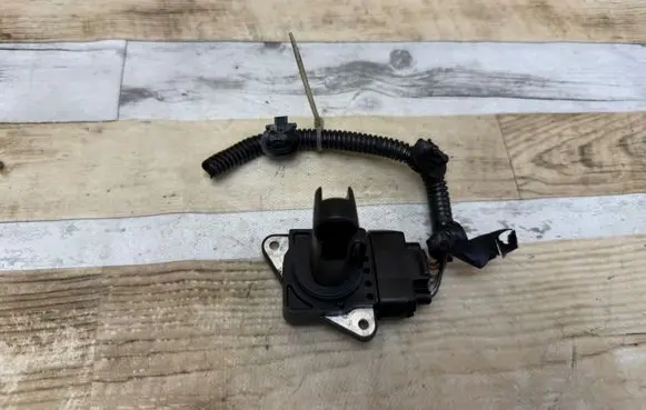Toyota Corolla Verso AR10 Mass air flow meter