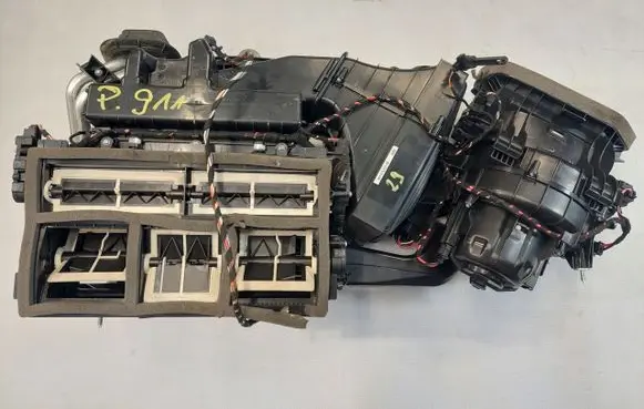 Interior heater climate box assembly