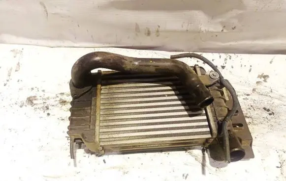 Toyota Yaris Intercooler radiator