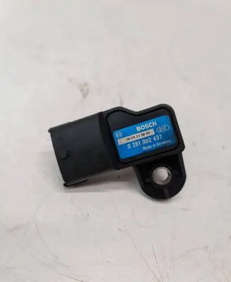 Volkswagen PASSAT B6 Air pressure sensor 0281002437 0508233BS8