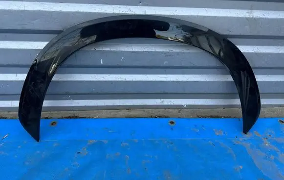 MG HS Front arch trim 10910378