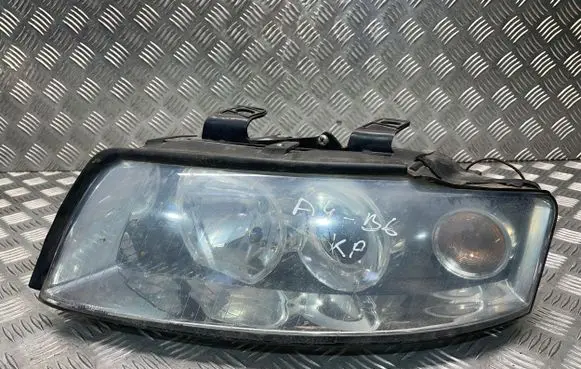 Audi A4 S4 B6 8E 8H Headlight/headlamp