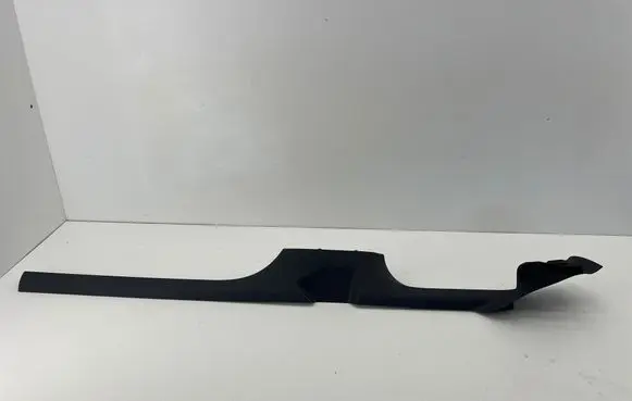 Volkswagen Golf VIII Front sill trim cover 5H0853372