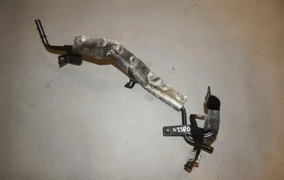 Volkswagen Golf VII Engine coolant pipe/hose 04L141070D