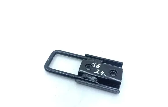 Volkswagen Transporter - Caravelle T6 Rear door lock loop/hook striker 7H0827537