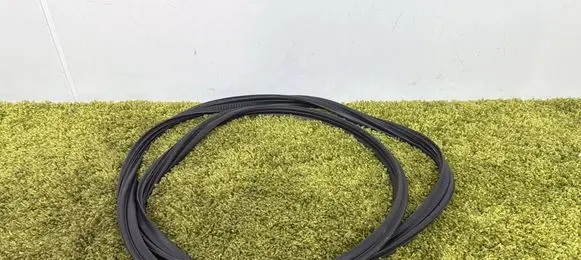 Toyota Yaris XP210 Seal rubber (tailgate) 67881-k0010