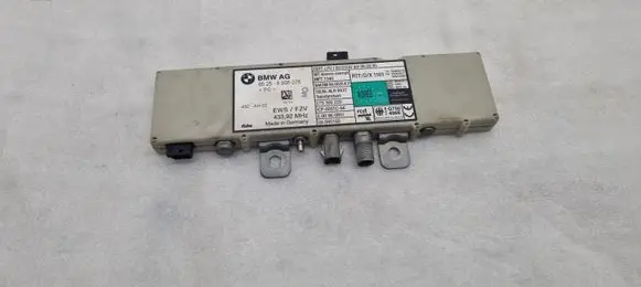 BMW 5 E39 Aerial antenna amplifier 6906078 65256906078