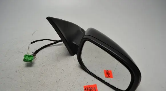 Volvo V70 Front door electric wing mirror 30744751