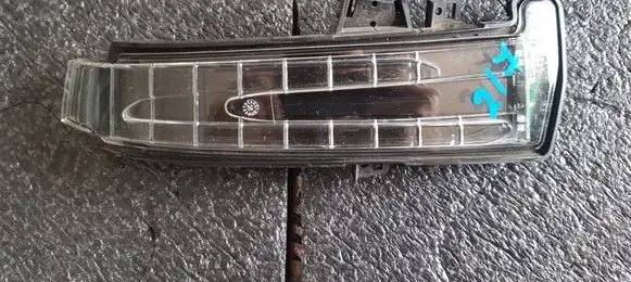 Mercedes-Benz E W212 Mirror indicator light A2129067501 A3159340C