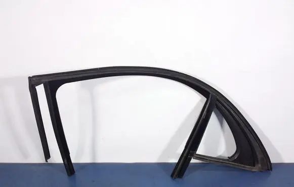 Mercedes-Benz S AMG W222 Front door rubber seal A2227301500