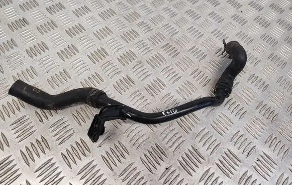 Engine coolant pipe/hose