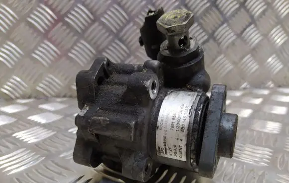 Audi A6 S6 C5 4B Power steering pump 4B0145155R