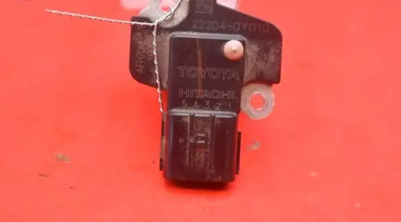 Toyota Corolla E10 Mass air flow meter 22204-0Y010