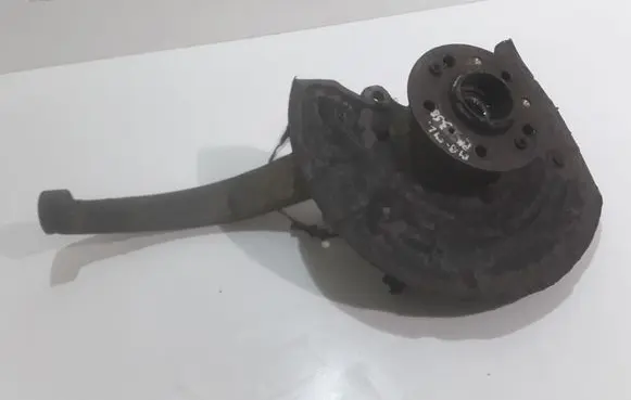 Mercedes-Benz ML W164 Front wheel hub