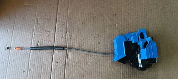 Hyundai Bayon Front door lock 81310Q0000
