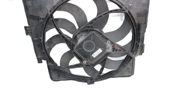 BMW 3 F30 F35 F31 Fan set 8641946