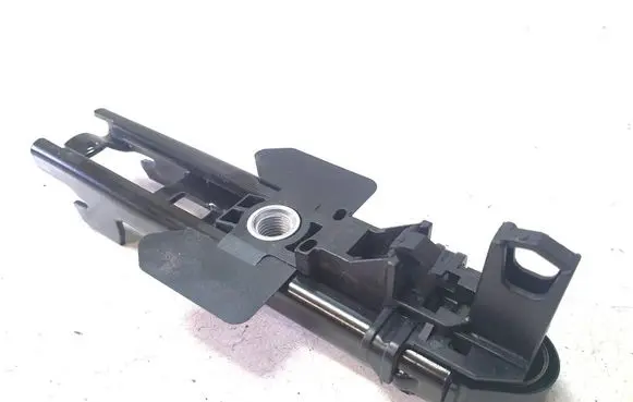 Audi A7 S7 4G Seat belt height adjuster 8T8857833