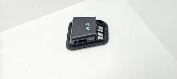 KIA Niro Quarter panel pressure vent